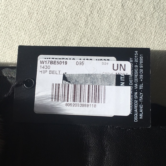 DSQUARED2 | Canada Patch Hiking Fur Belt - Picture 11 of 14